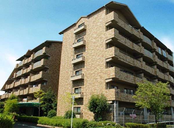 クローバーが管理する北摂の賃貸マンション